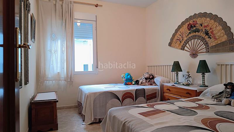 Foto 0946d514-99f3-4824-bb7f-5ad7eaf63c05. Piso  amueblado con ascensor, plaza de garaje y trastero en Pegalajar