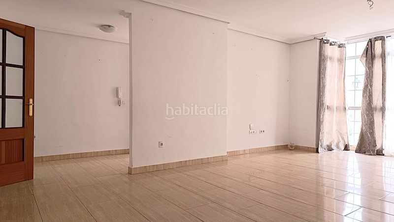 Foto 102dc855-7c93-47c0-aaad-5befa244b63d. Casa adossada amb aparcament a Mancha Real