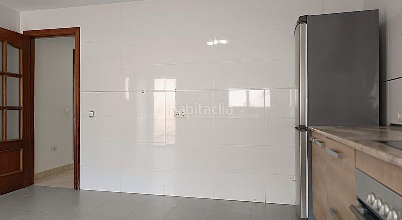 Foto 43c79f9f-cb31-4161-a215-3e01afe0522d. Casa adossada amb aparcament a Mancha Real