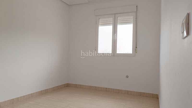Foto 4946b529-04d8-4386-b63a-3b5632e76219. Casa adossada amb aparcament a Mancha Real