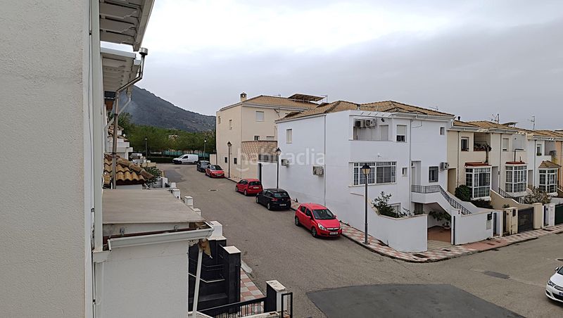 Foto cb7930c0-bab0-4f35-89fa-aef629b5b0dd. Casa adossada amb aparcament a Mancha Real