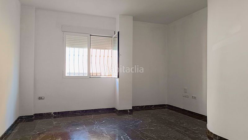 Foto a8ca4fc0-de4c-4a3f-910a-2f4af77dce1f. Planta baixa amb aparcament a Mancha Real