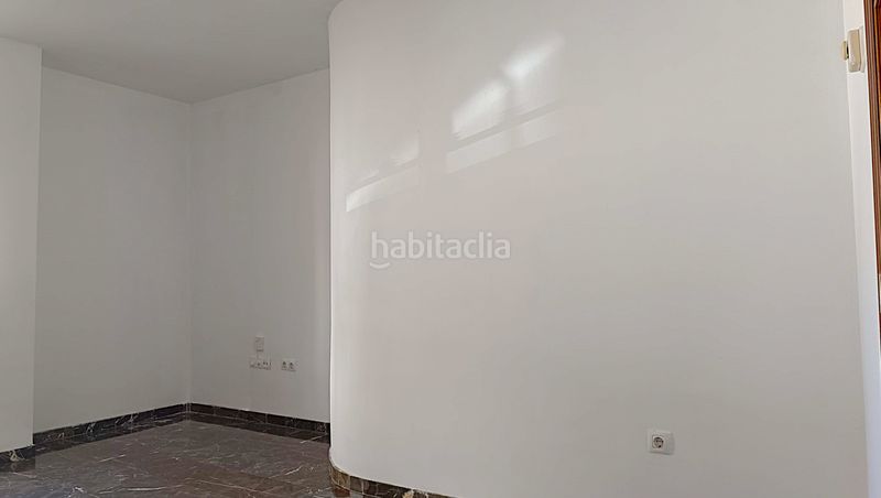 Foto b5896658-74d6-4e46-8dc6-598c0d880774. Planta baixa amb aparcament a Mancha Real