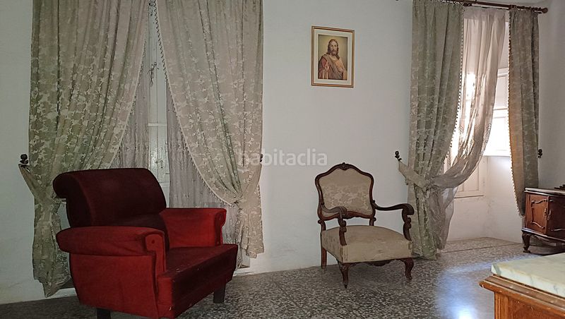 Foto a2246af1-8539-4289-96cf-63e048233607. Casa amb xemeneia aparcament a Mancha Real
