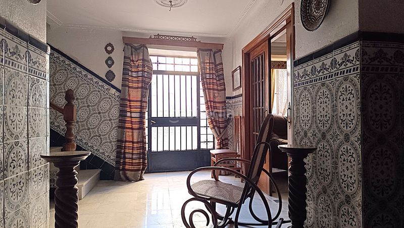 Foto a3c3edd6-9767-48e7-a7fd-24e9233f3b1d. Casa amb xemeneia aparcament a Mancha Real