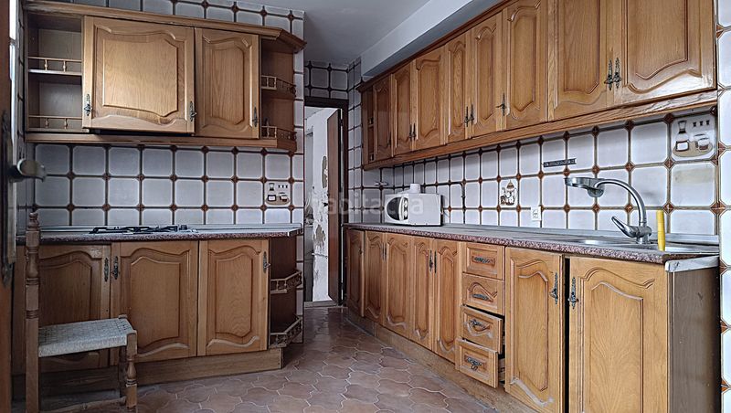 Foto b1b46e18-2ce5-4bde-8549-cb249cd8ac88. Casa amb xemeneia aparcament a Mancha Real