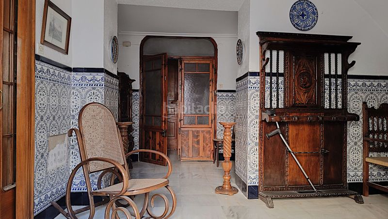 Foto cd582cf0-3395-4ec7-8945-16cd660e1c60. Casa amb xemeneia aparcament a Mancha Real