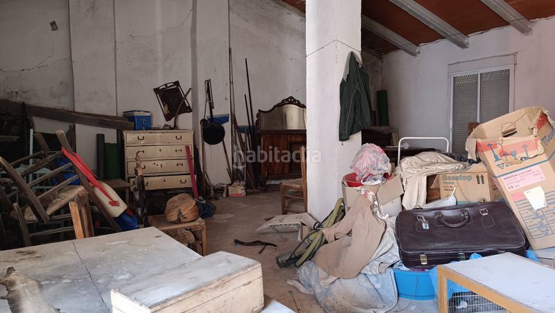 Foto ec8c9744-2e96-4fb4-81a1-6085d2014357. Casa amb xemeneia aparcament a Mancha Real