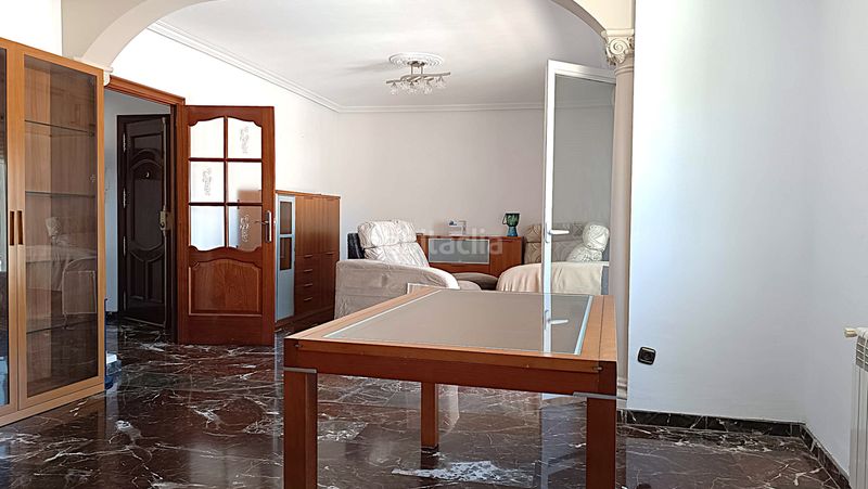 Foto 5897ff30-3dfb-4af4-9ba5-5b086de782f0. Edificio se vende edificio con cochera y 2 pisos para entrar a vivir en Mancha Real