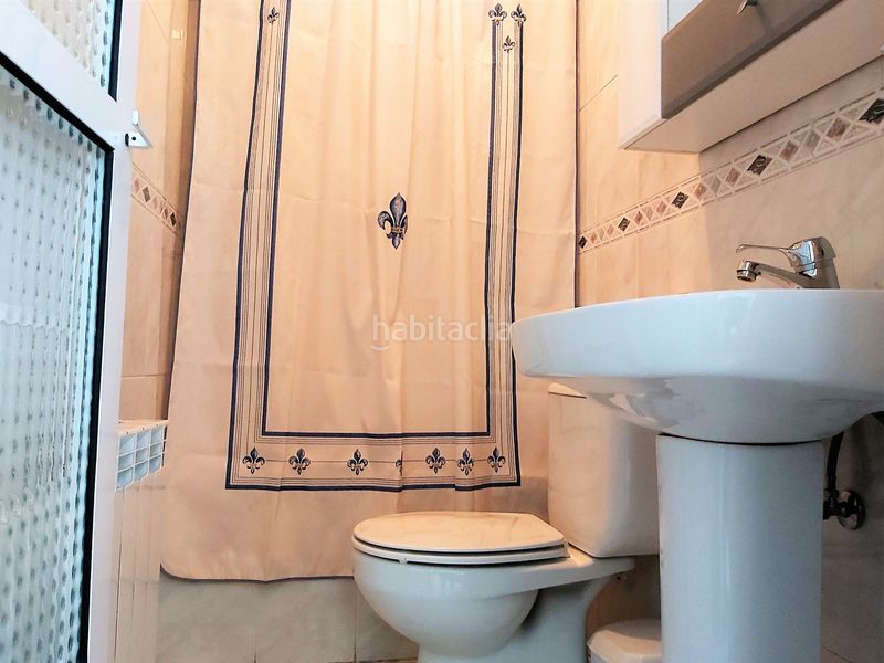Foto a5e7a37b-d3c8-466c-8073-866b07ea63df. Edificio se vende edificio con cochera y 2 pisos para entrar a vivir en Mancha Real