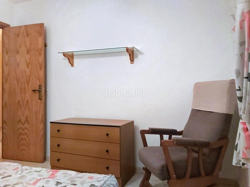 Foto 4fb75ed8-b499-4536-a4a7-6cbd4befe86c. Flat in calle pintor zabaleta 31 in Mancha Real