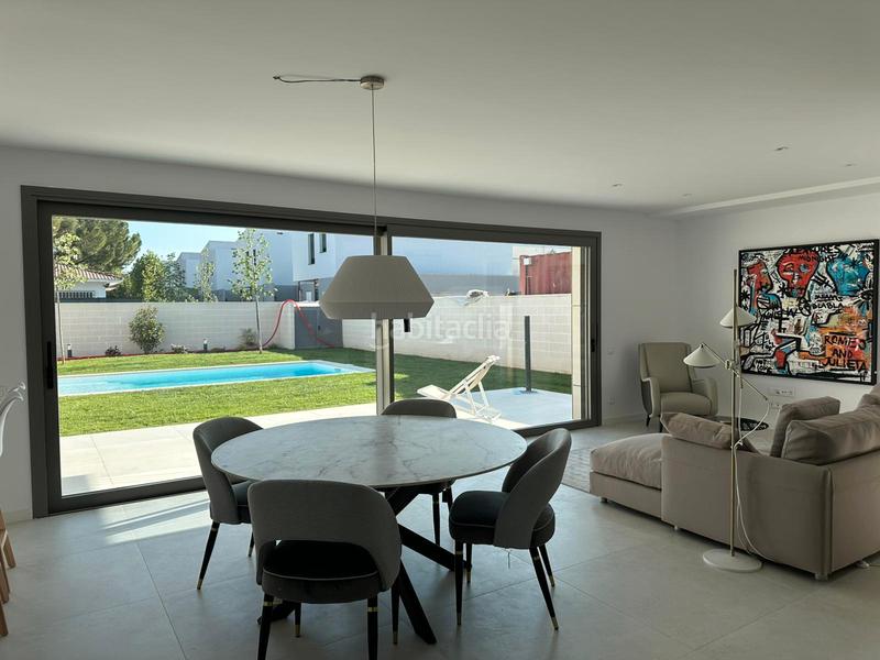 Foto 305a4dbb-690f-429f-8e7e-95aa596fb0f2. Maison jumelée 250m<sup>2</sup> dans carrer albert coma i estadella 14 dans Lleida