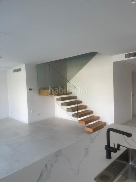 Foto 9672fbe2-4634-4053-a919-2f6e0bf38f4b. Maison jumelée 250m<sup>2</sup> dans carrer albert coma i estadella 14 dans Lleida