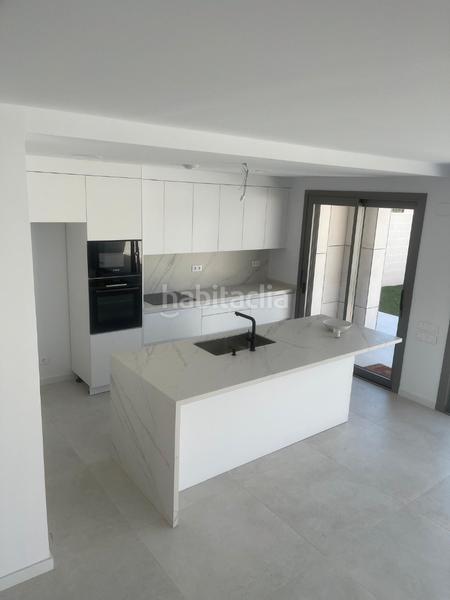 Foto d57215ba-8583-404e-b071-e3b820ba9644. Maison jumelée 250m<sup>2</sup> dans carrer albert coma i estadella 14 dans Lleida