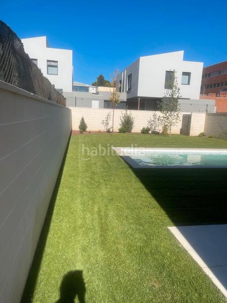 Foto e9e0f38f-6094-47ef-84d5-18bbbac63136. Maison jumelée 250m<sup>2</sup> dans carrer albert coma i estadella 14 dans Lleida