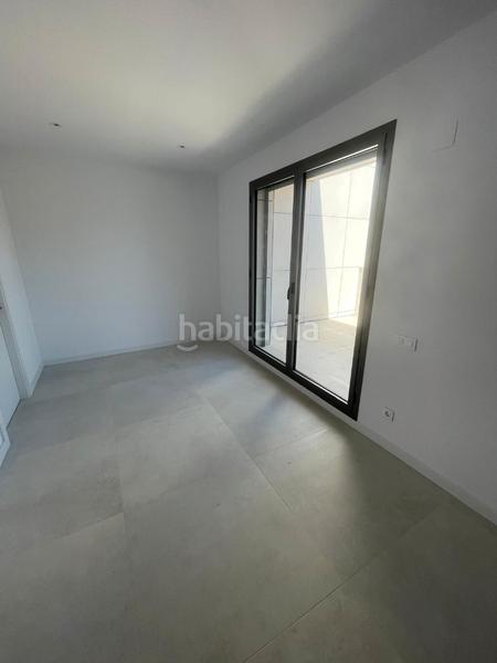 Foto 12bd75f4-ca37-40c1-921d-a213734c8482. Casa aparellada 264m<sup>2</sup> a carrer albert coma i estadella 14 a Lleida