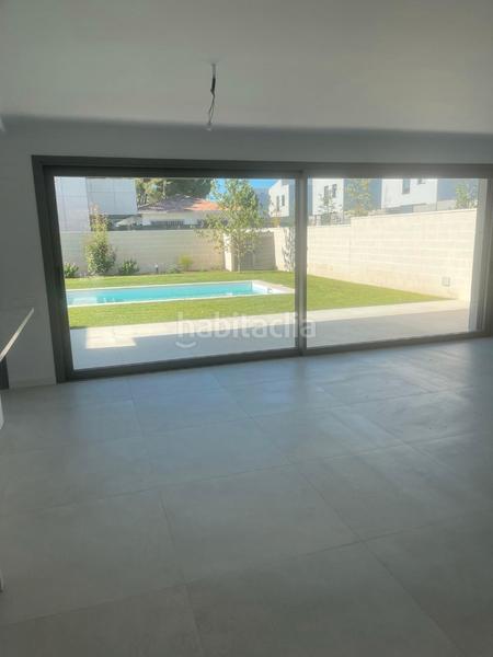 Foto 592ad15b-3bf5-4679-8a3d-191aae376b32. Casa aparellada 264m<sup>2</sup> a carrer albert coma i estadella 14 a Lleida