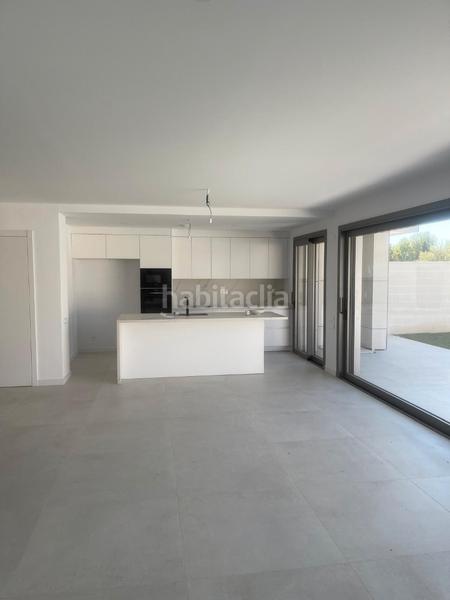 Foto c2930ac9-502a-4449-9518-9765978109a9. Casa aparellada 264m<sup>2</sup> a carrer albert coma i estadella 14 a Lleida