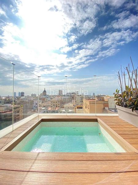 Foto 892c2f7b-6e44-4097-8860-5e7da79d8982. Location attique avec piscine dans Dreta de l´Eixample Barcelona