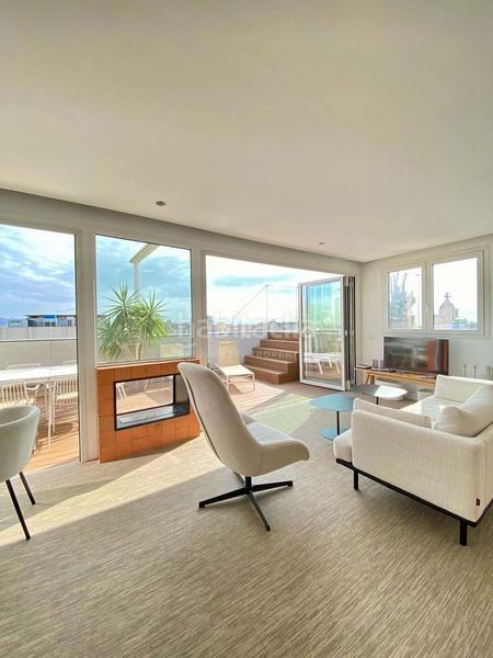 Foto 60be03c9-2b0e-41b3-8a39-463eaf25a4fc. Rent penthouse with pool in Dreta de l´Eixample Barcelona