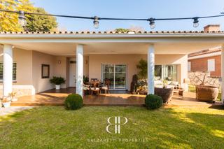 Maison à Carrer santiago rusiñol 1. Casa única en tiana, no dejes pasar esta oportunidad