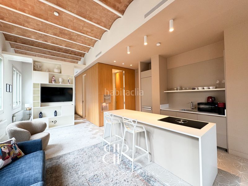 Foto 4ffdbf1e-6a2f-4d29-b1a3-610c38e8bd53. Alquiler piso en carrer d'ausiàs marc 39 en Dreta de l´Eixample Barcelona