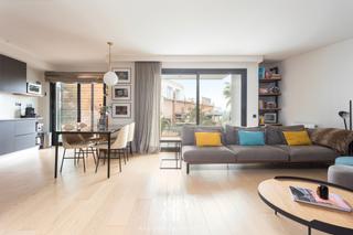 Flat  Carrer major. Piso de obra nueva con 2 balcones amplios en sant just desvern