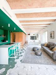 Rent Flat  Carrer d'ausis marc. Piso con gimnasio y piscina, alquiler temporal a solo 5 minutos