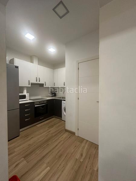 Foto 505295ac-5aab-4a04-b87a-263dc21e391a. Pis amb calefacció a Turó de la Peira Barcelona