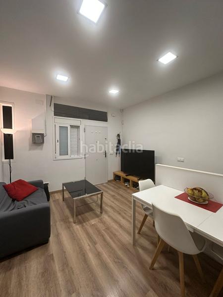 Foto 5ac6b6f2-b26e-4eed-86c5-086cb30c667e. Pis amb calefacció a Turó de la Peira Barcelona