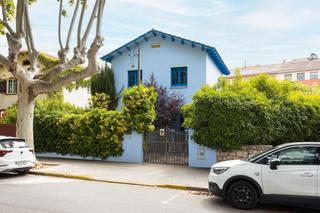 Xalet  La rambla. Casa catalogada de 1934 con mucho encanto, en el pueblo de begue