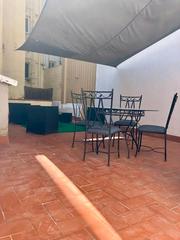 Lloguer Àtic a Carrer de la creu dels molers 68. Piso en alquiler de temporada.