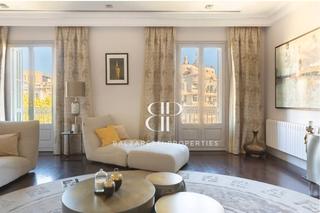 Affitto Appartamento in Passeig de gràcia 2. Piso en paseo de gracia de 210m2, 4 habitaciones y 4 baños