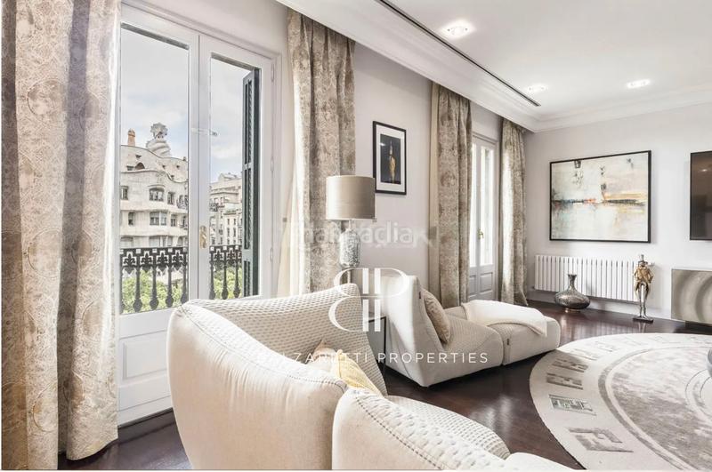 Foto 3a642e11-466e-4c98-b9b8-a3e0b2165105. Alquiler piso en passeig de gràcia 2 piso en paseo de gracia de 210m2, 4 habitaciones y 4 baños en Barcelona