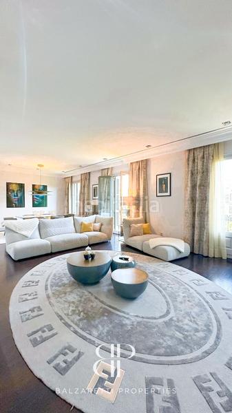 Foto f0eb0497-778c-45c5-aaa7-3df2491458c9. Alquiler piso en passeig de gràcia 2 piso en paseo de gracia de 210m2, 4 habitaciones y 4 baños en Barcelona