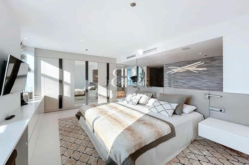 Foto 4a31d6a7-23ab-4087-98da-bb3c85d0f2cf. Ático atico con piscina privada en zona inmejorable en Barcelona