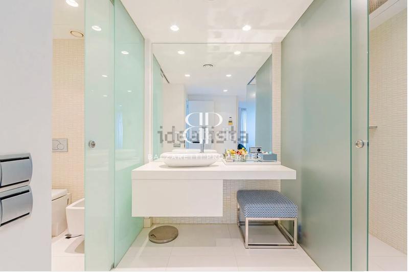 Foto f97c3644-347d-4e75-ad85-36f0ef95524c. Ático atico con piscina privada en zona inmejorable en Barcelona