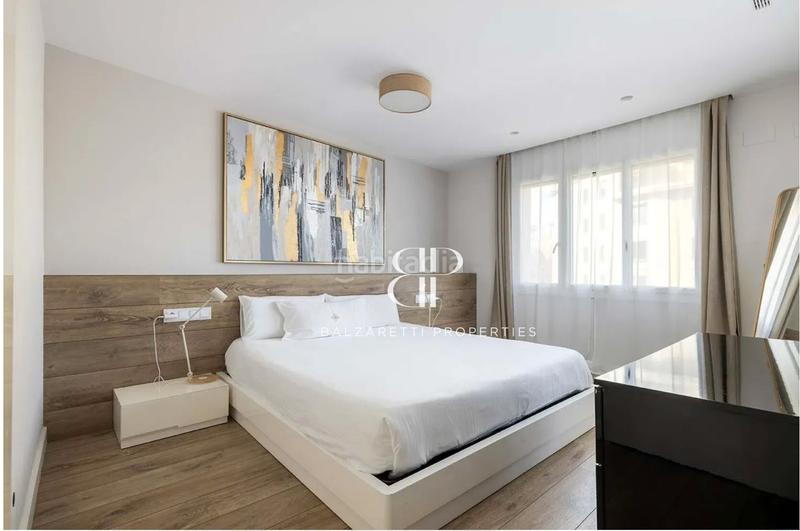 Foto 2b2c90f4-c429-43fd-be2a-9108dbb159f8. Alquiler piso amplio piso en rambla catalunya, totalmente exterior, 3 habitaciones en Barcelona