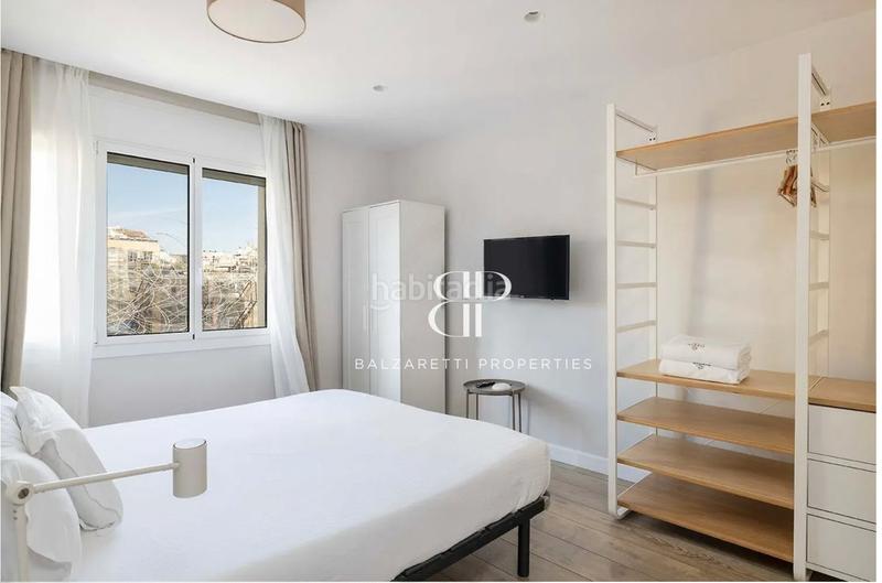 Foto 51e120da-ab9c-4a2d-910b-720498623484. Alquiler piso amplio piso en rambla catalunya, totalmente exterior, 3 habitaciones en Barcelona