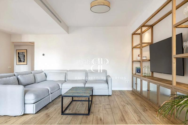 Foto 64426925-6614-4b66-8ef8-8aff8e4dd129. Alquiler piso amplio piso en rambla catalunya, totalmente exterior, 3 habitaciones en Barcelona