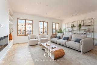 Pis a Carrer de girona 118. Espectacular piso en venta reformado a estrenar en una calle sem
