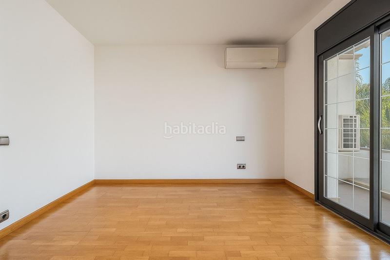 Foto 24802ddb-61aa-4a97-a49c-39d871c1f7ee. Casa con camino riscaldamento in Vilassar de Dalt