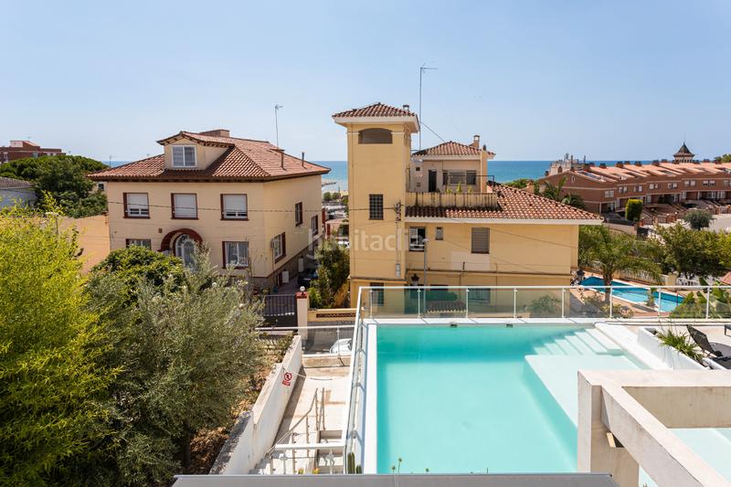 Foto fe35dbdc-e3e1-4487-88b7-7b7e89f8b41f. Building in Centre Masnou (El)