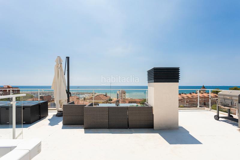 Foto 2f039c05-ff92-43c0-8752-9ca8cef0eca2. Édifice dans Centre Masnou (El)