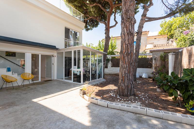 Foto 66ce92f8-9e53-4d38-8b4a-3ff0cb38ac30. Édifice dans Centre Masnou (El)