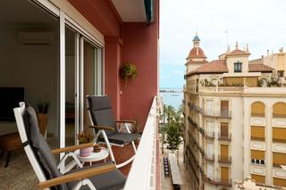 Apartament  Valdes. Apartamento en venta en centro, 3 dormitorios.