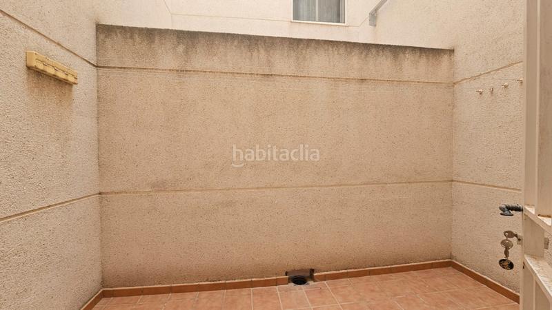 Foto 66de3205-efd3-41a5-9de0-3f4c9154533c. Appartamento con riscaldamento parcheggio piscina in Campello (el)