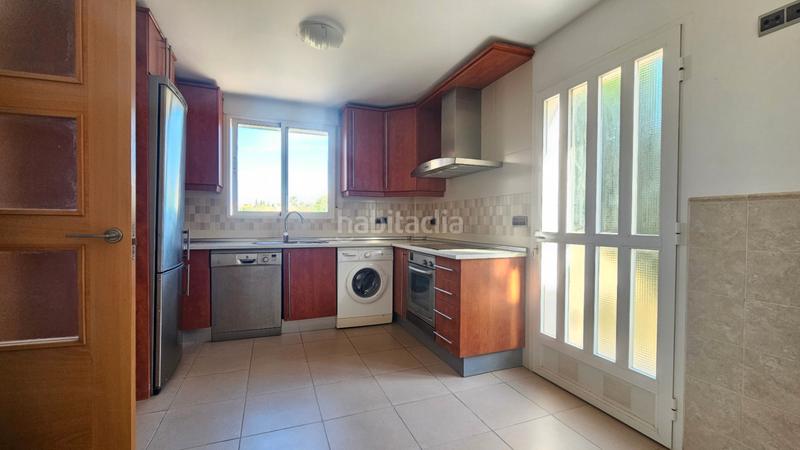 Foto ed31081c-c5d8-4296-981a-6816ec28d908. Chalet en Busot