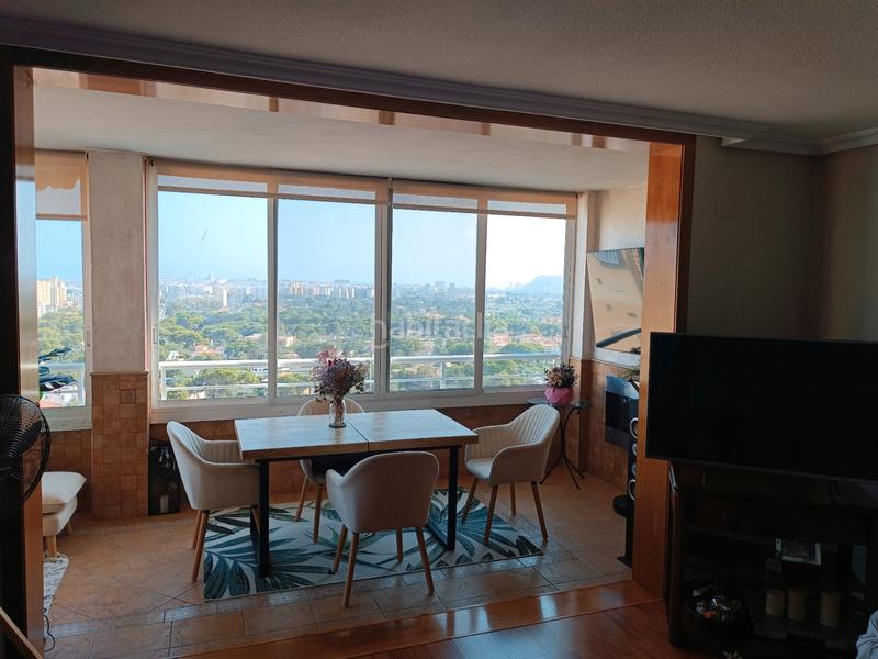 Foto 6039a691-63dd-42cc-b344-54b37ac07dff. Apartamento en Playa Muchavista Campello (el)