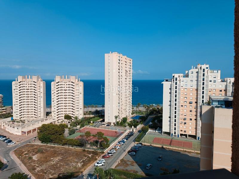 Foto 646c2996-32bf-4b77-9f7c-a4401a09cd4f. Apartamento en Playa Muchavista Campello (el)